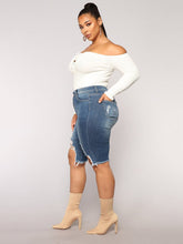 Shorts elegantes con agujeros